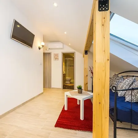 Zrilic Apartment Turanj