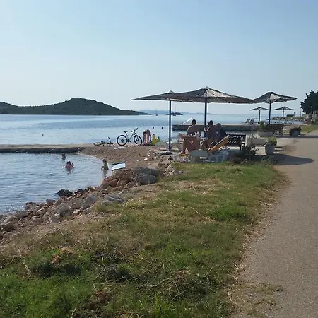 Zrilic Apartman Turanj
